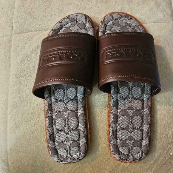 Coach sandals - Picture 2 of 4